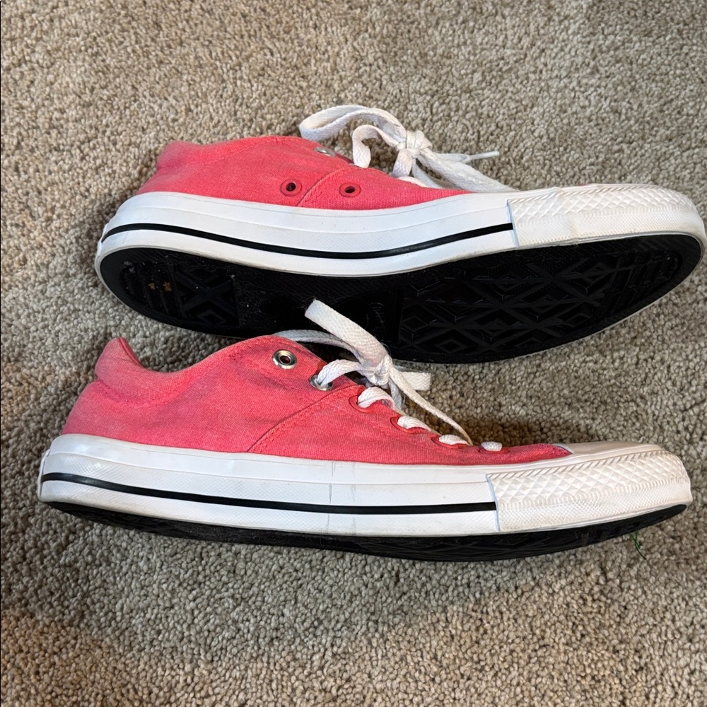 Pink Converse, size 9 - Picture 6 of 10